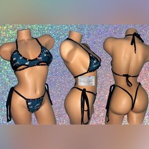 EXOTIC DANCE-WEAR/ STRIPPER WEAR: CUSTOM 2 PIECE SET WITH RHINESTONES